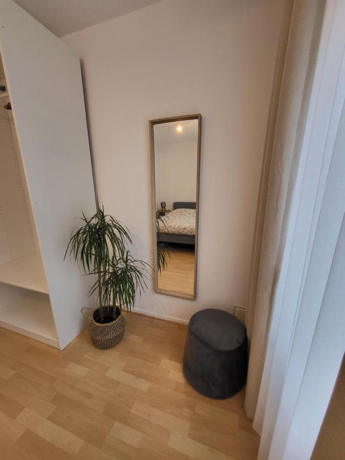 Studio Alicia, Idealement Situe Etterbeek Экстерьер фото